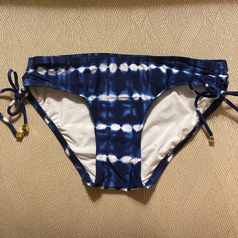 Micheal Kors bikini bottom in blue and white